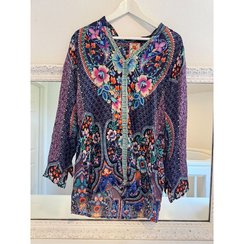 Johnny Was Floral 100% Silk V-Neck Boho Tunic Top Blouse Small